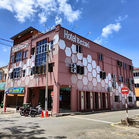 Hotel Bestari Kuala Lipis Kültér fotó